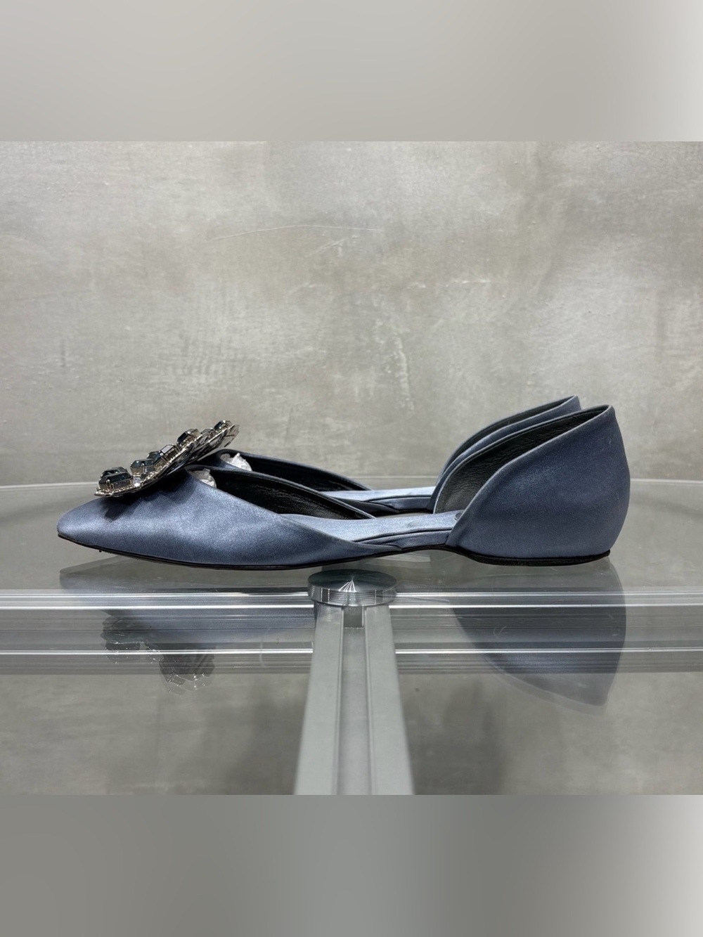 Roger Vivier Navy Satin Pointed D'Orsay Flats with Crystal Buckle - Picture 5 of 8
